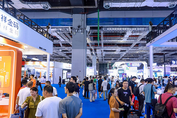 上海国际博览中心6月份会展